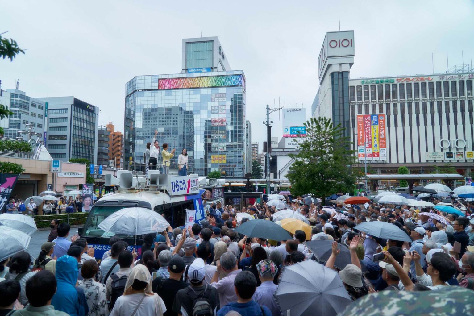 街頭演説の様子です | 蓮舫 Official Site